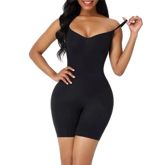Body Shaper Curvas Deslumbrantes karavelas Preto P 