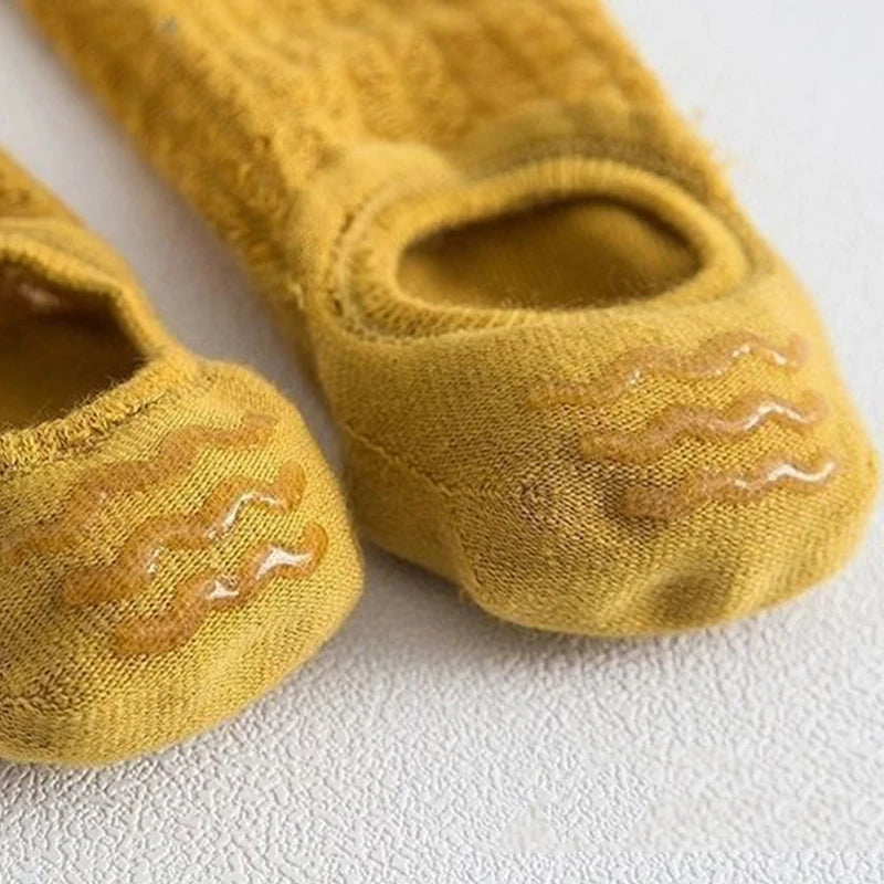 Cute Invisible Socks Anti-odor (Pague 3 e Ganhe mais 2 de brinde) karavelas 