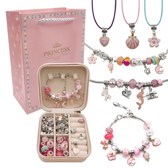 Kit Friends Forever: Pulseiras e Colar com Berloques Incríveis + Porta Joia GRÁTIS de Brinde karavelas 