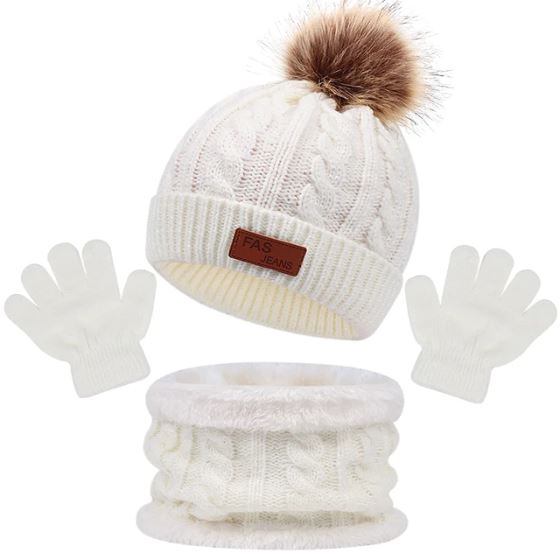 Kit Gorro e Gola Peluciado Infantil (2 a 6 anos) + Par de Luvas de Brinde karavelas Branco 