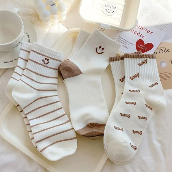 Meias Cute Smily - Kit Com 5 Pares karavelas 