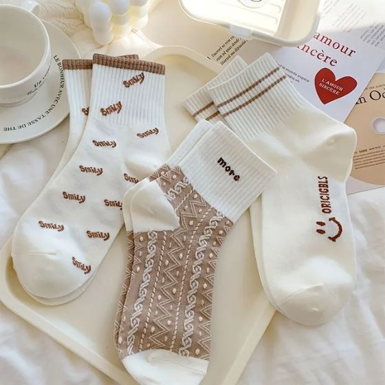 Meias Cute Smily - Kit Com 5 Pares karavelas 