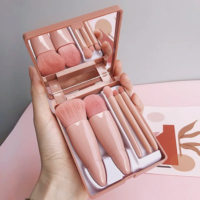 Mini Estojo de Maquiagem com Espelho e 5 Pincéis – Compacto e Prático karavelas 