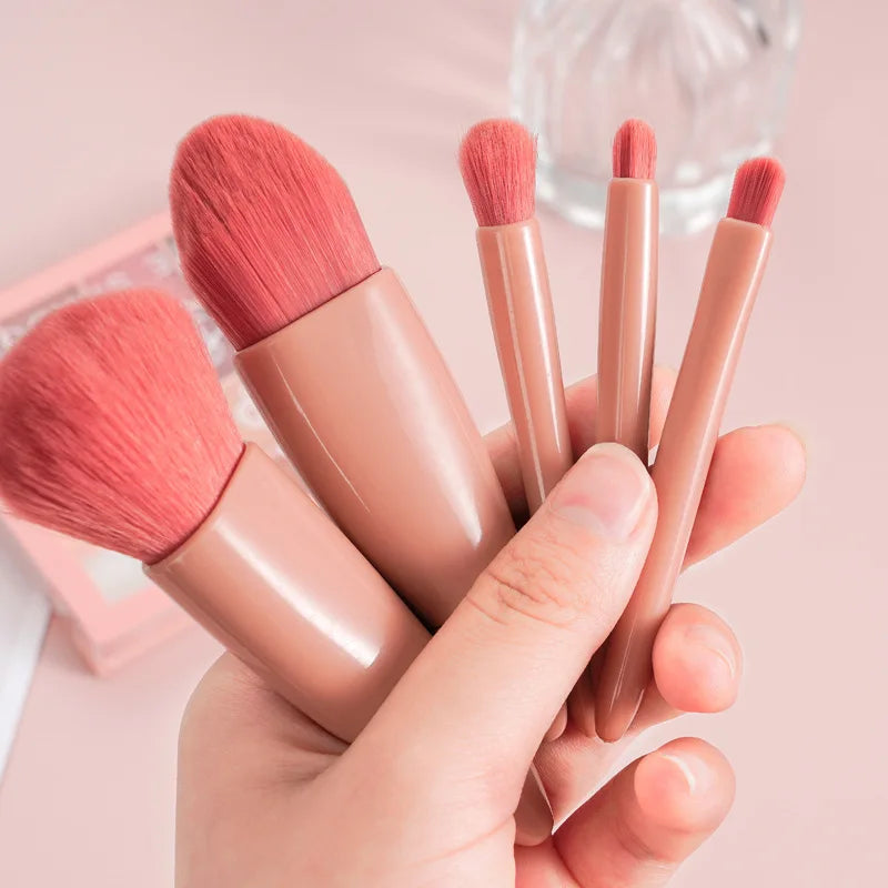 Mini Estojo de Maquiagem com Espelho e 5 Pincéis – Compacto e Prático karavelas 