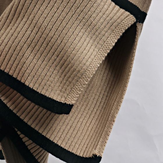 Suéter Listrado OverSized Gola alta Suéter karavelas 