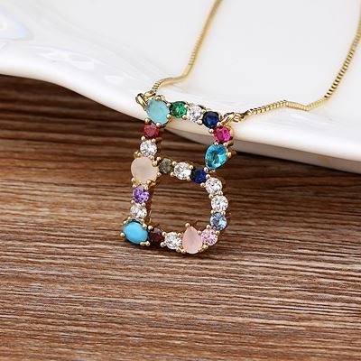 Colar com Pingente Personalizado Letra Inicial Colorida Cravejada 0 karavelas B 