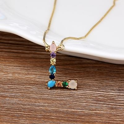 Colar com Pingente Personalizado Letra Inicial Colorida Cravejada 0 karavelas L 