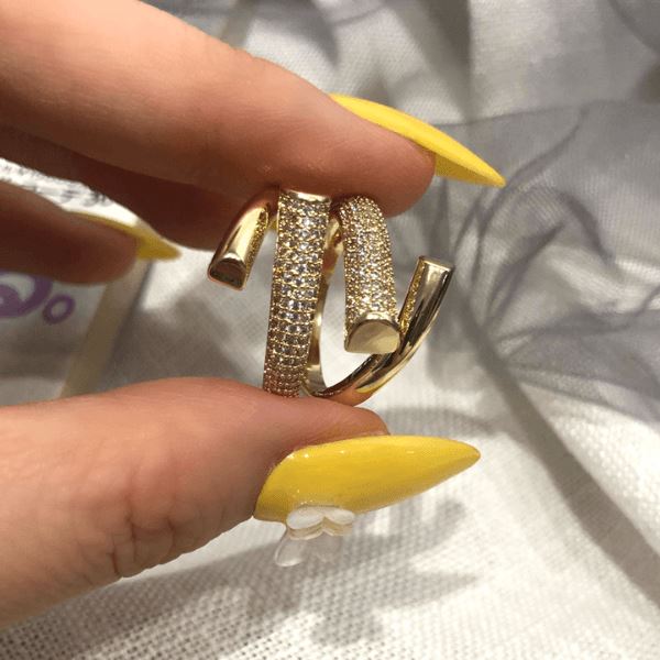 Anel Cravejado de Strass Luxo Delicado 0 karavelas 