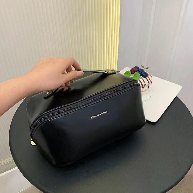 Nécessaire Organizadora Travel Cosmetic 0 karavelas Preto 