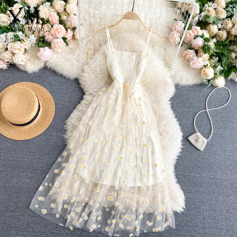 Vestido Midi Tule Margarida karavelas 
